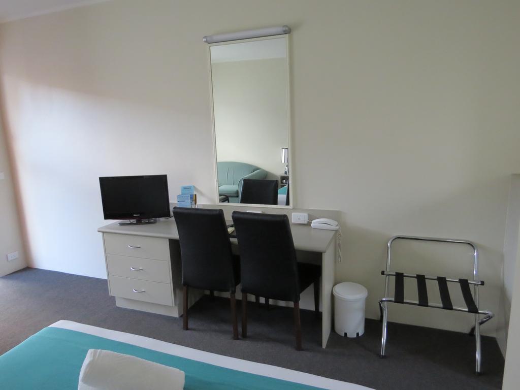 ناورا George Bass Motor Inn الغرفة الصورة